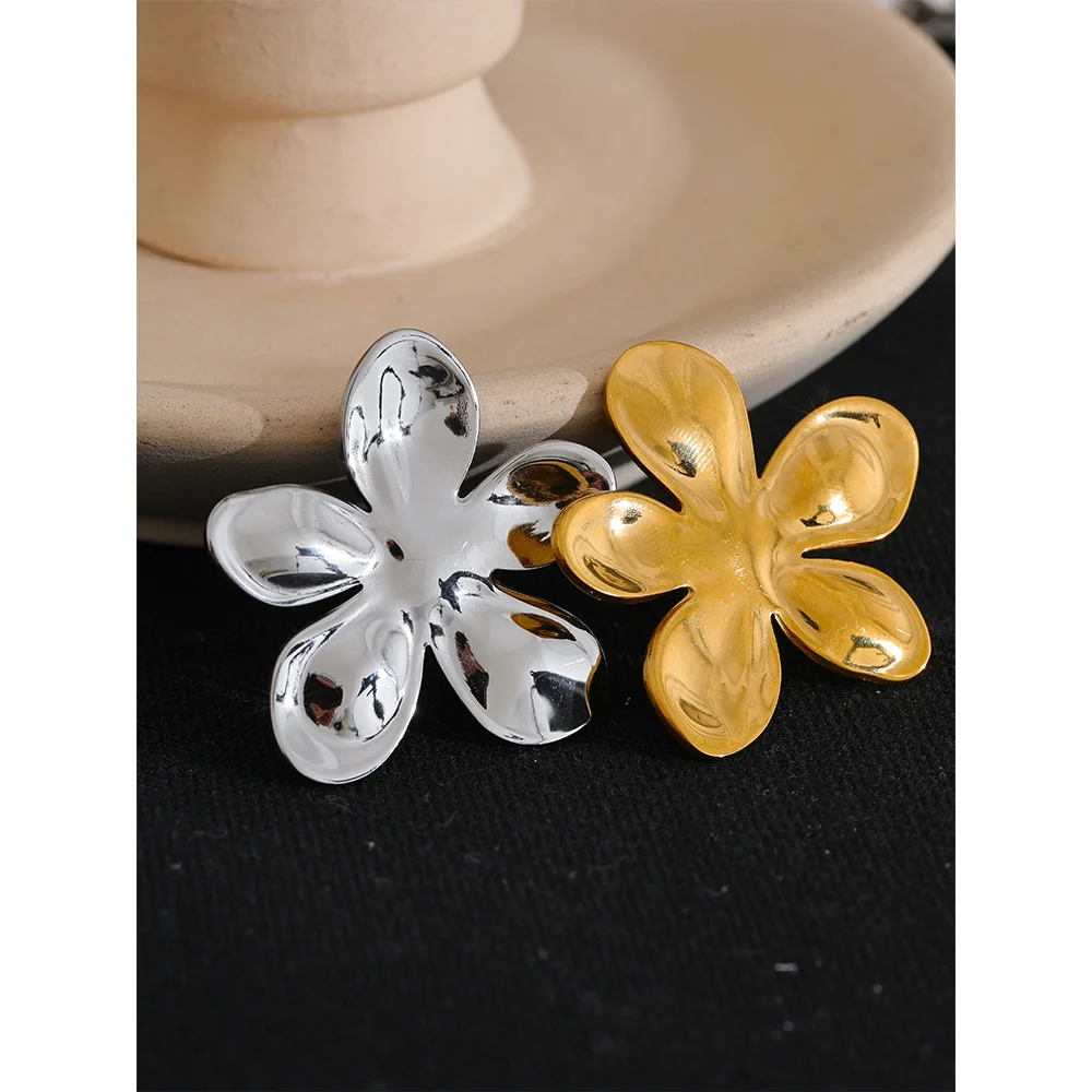 Bloom Essence Brooch