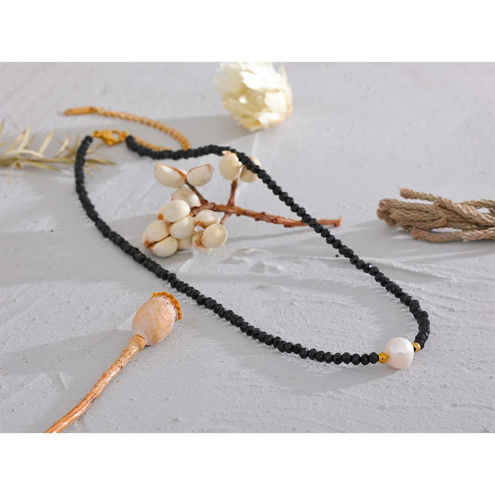 Midnight Pearl Choker